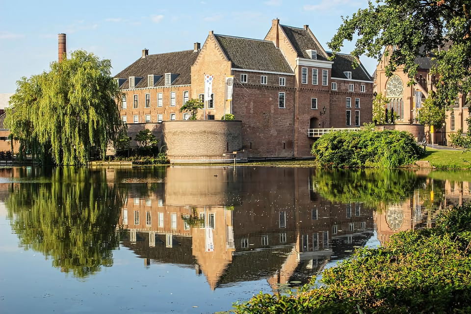 Woerden | Studio Jeroen, Meubelen Op Maat